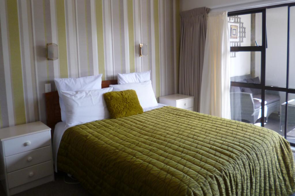 Opua Boutique Seaview Motel חדר תמונה