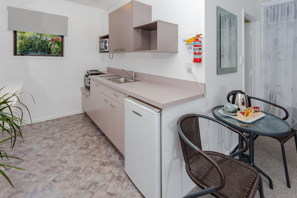 Opua Boutique Seaview Motel מראה חיצוני תמונה