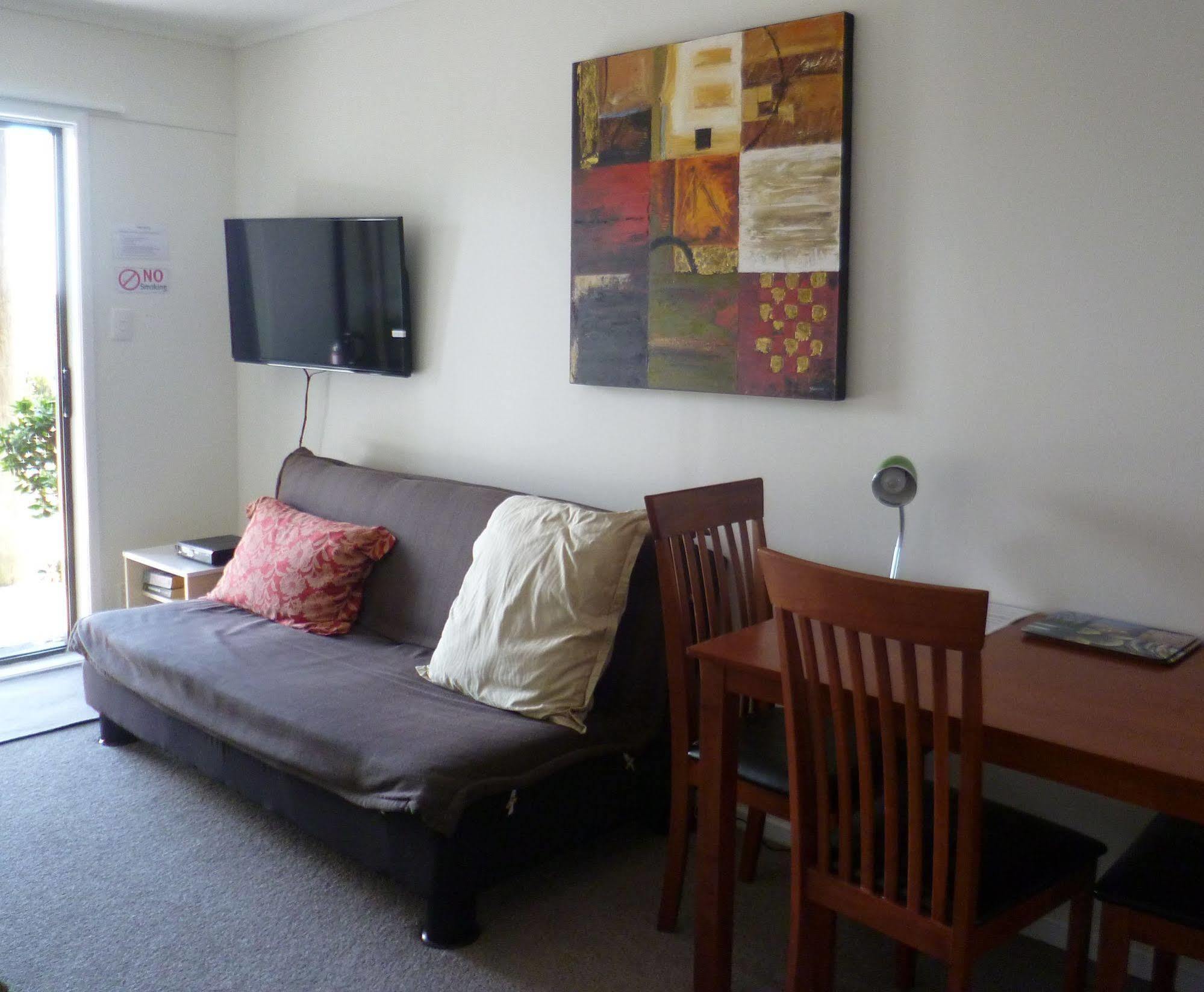 Opua Boutique Seaview Motel מראה חיצוני תמונה