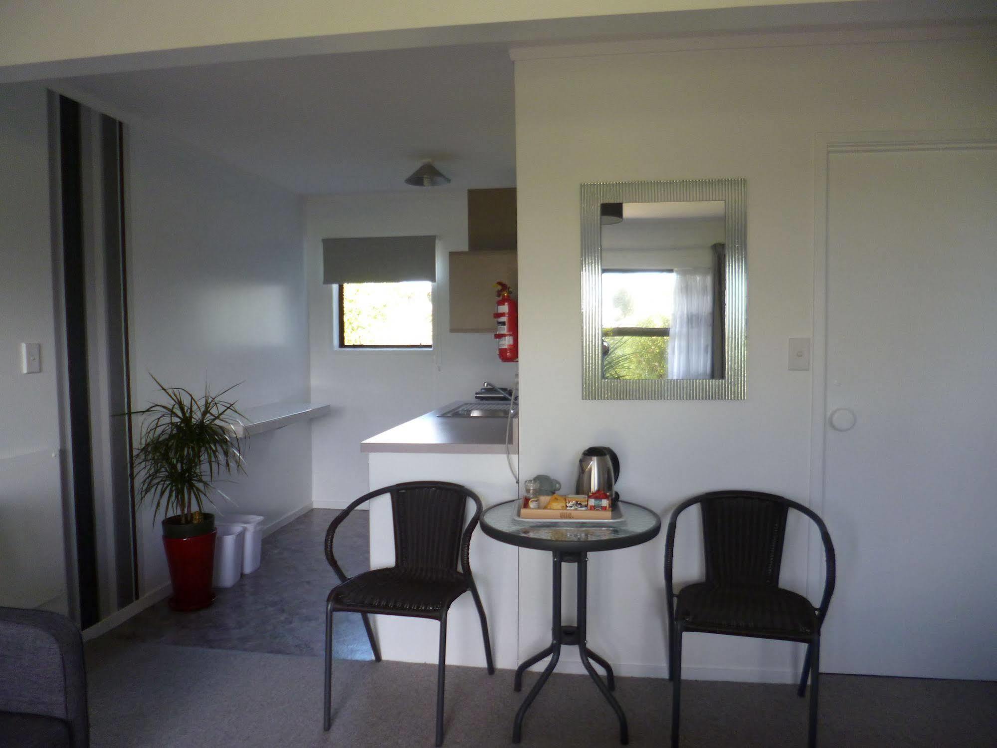 Opua Boutique Seaview Motel מראה חיצוני תמונה